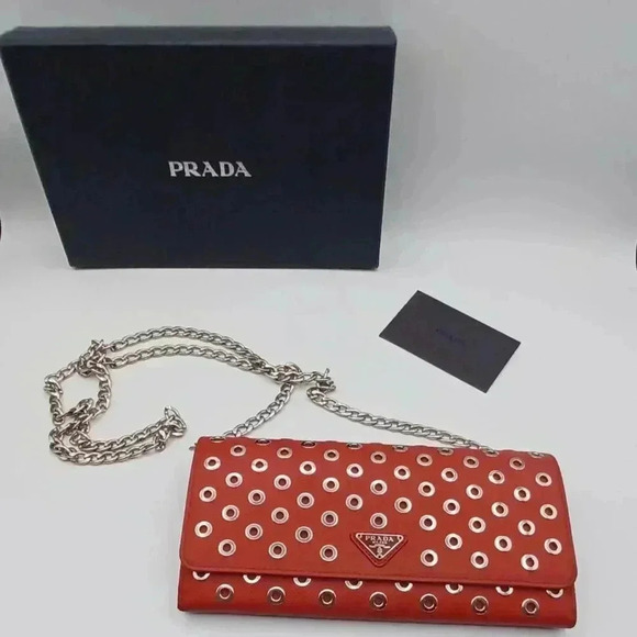 🎁Prada Rouge Grommet Embellished Leather WOC - Picture 17 of 17